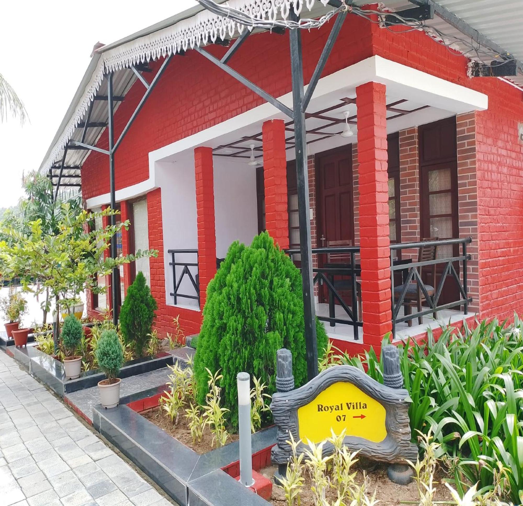 Green Point - Hotels And Resorts In Angul Bagian luar foto