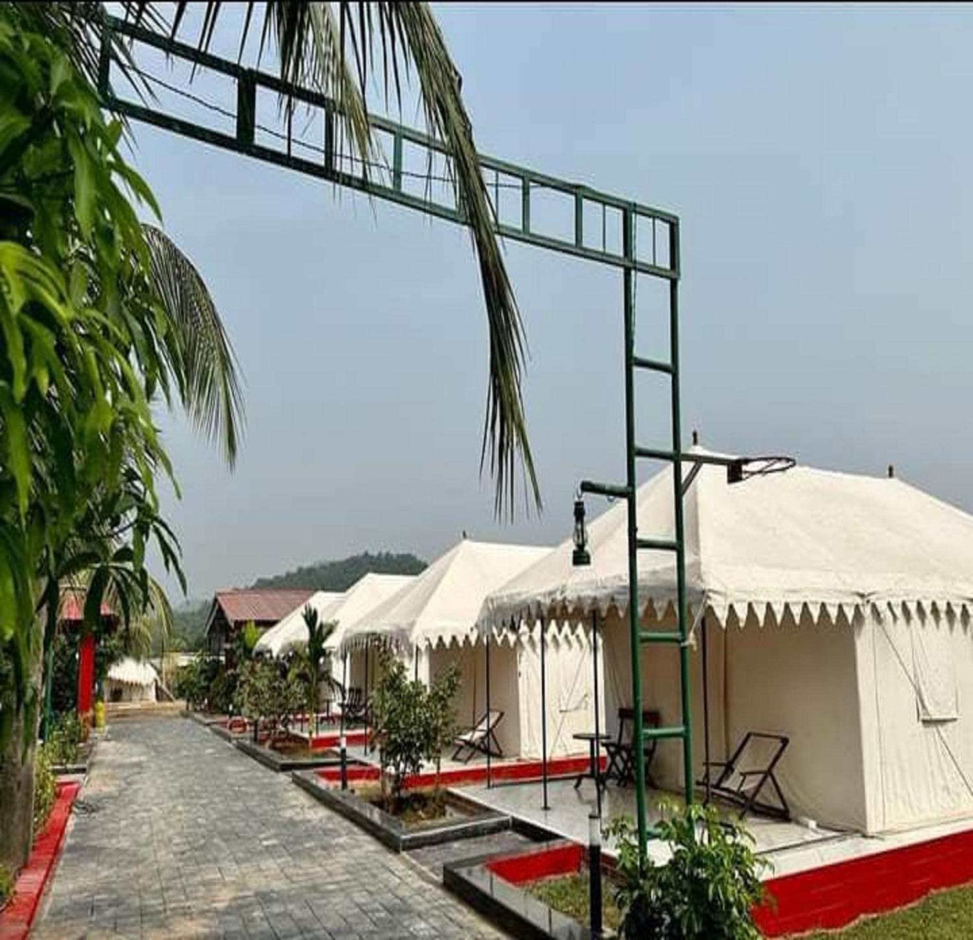 Green Point - Hotels And Resorts In Angul Bagian luar foto