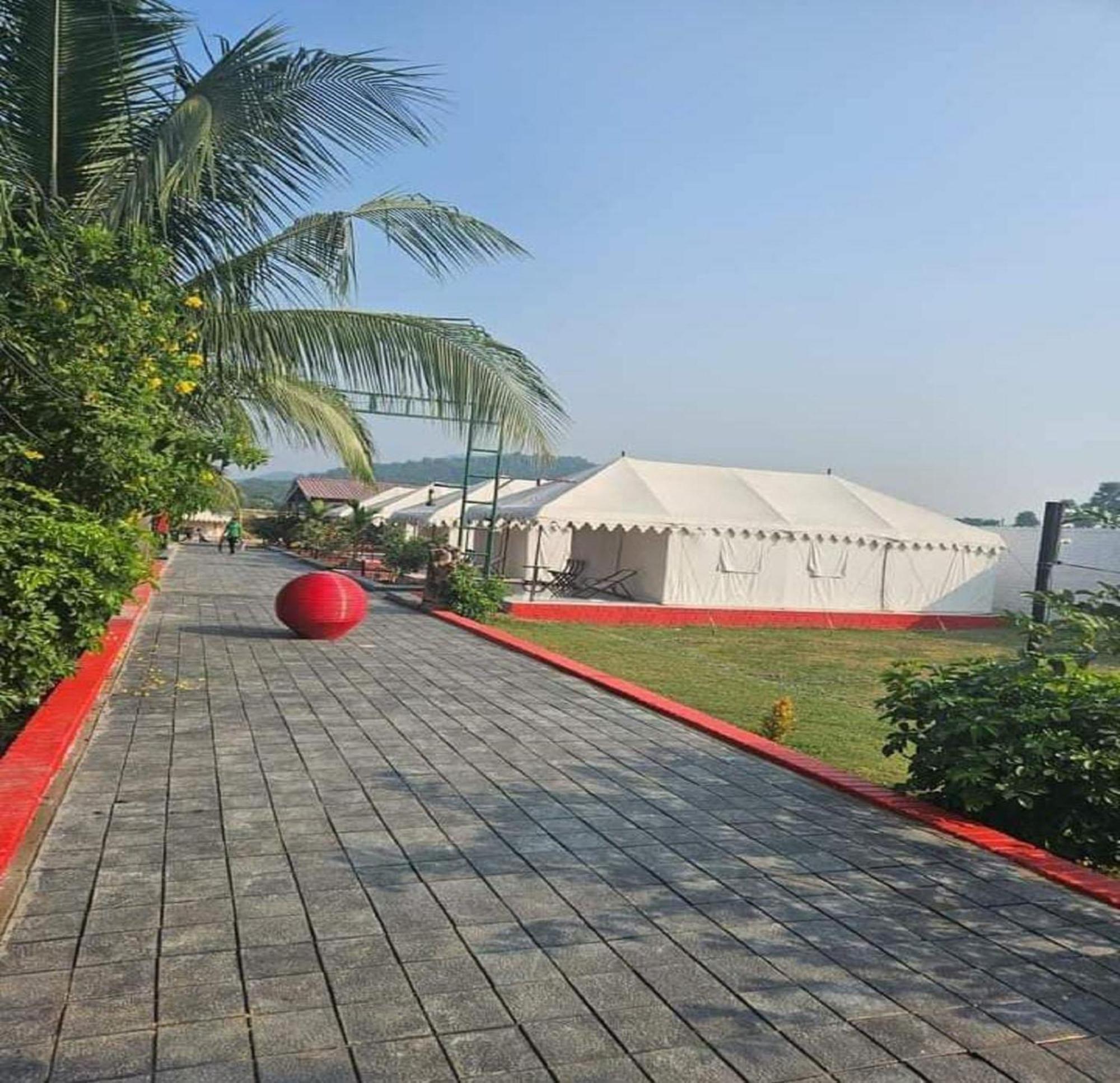 Green Point - Hotels And Resorts In Angul Bagian luar foto