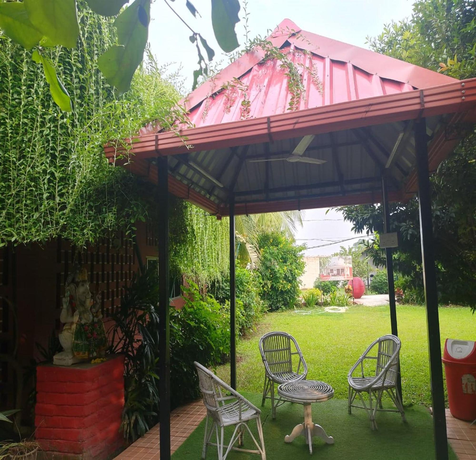 Green Point - Hotels And Resorts In Angul Bagian luar foto